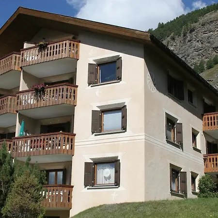 Apartment Chesa Blais Pontresina