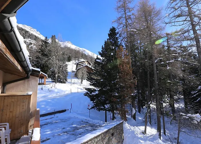 Chesa Blais * 蓬特雷西纳