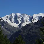 Chesa Blais